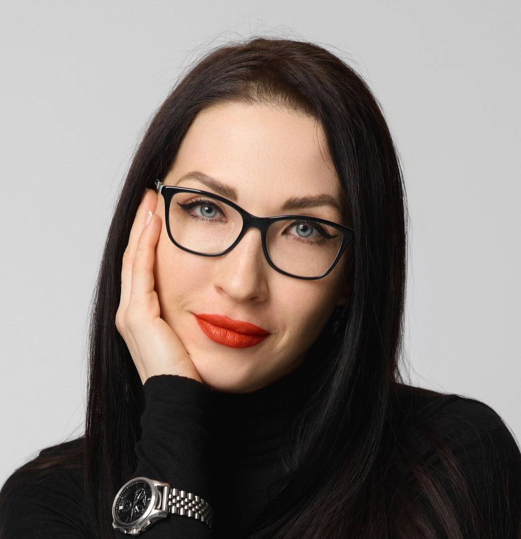 Александра Титова